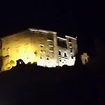 Bed and Breakfast E Casa Al Castello