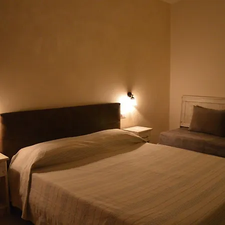 Bed & Breakfast E Casa Al Castello 4*