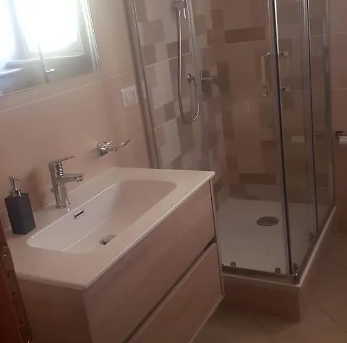 Bed & Breakfast E Casa Al Castello 4*