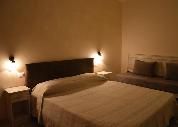 Bed & Breakfast E Casa Al Castello 4*