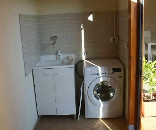 Bed & Breakfast E Casa Al Castello