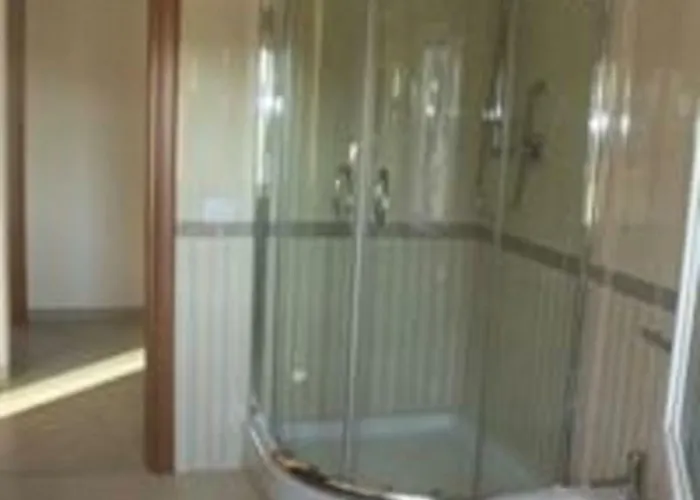 E Casa Al Castello Bed & Breakfast 4*