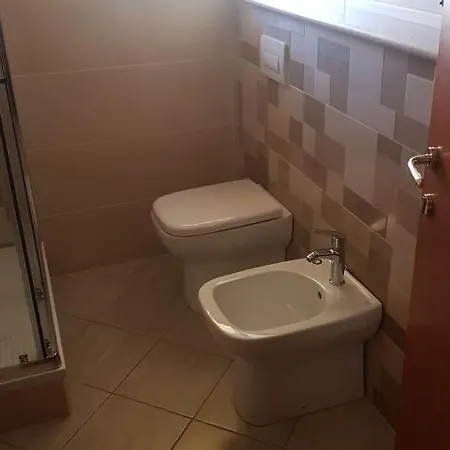 فندق مبيت وإفطار E Casa Al Castello