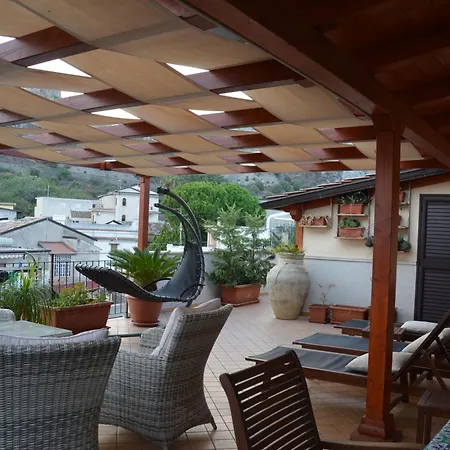 Bed and breakfast E Casa Al Castello Roccella Ionica