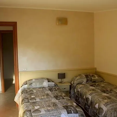 Oda ve Kahvaltı E Casa Al Castello 4*