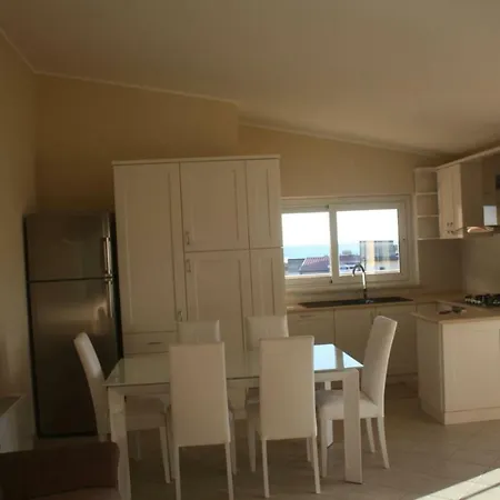فندق مبيت وإفطار E Casa Al Castello 4*