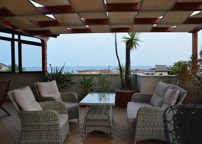 فندق مبيت وإفطار E Casa Al Castello