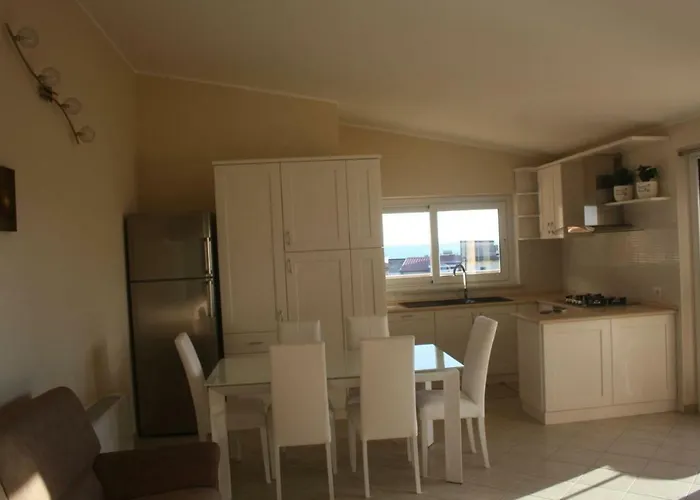 فندق مبيت وإفطار E Casa Al Castello 4*