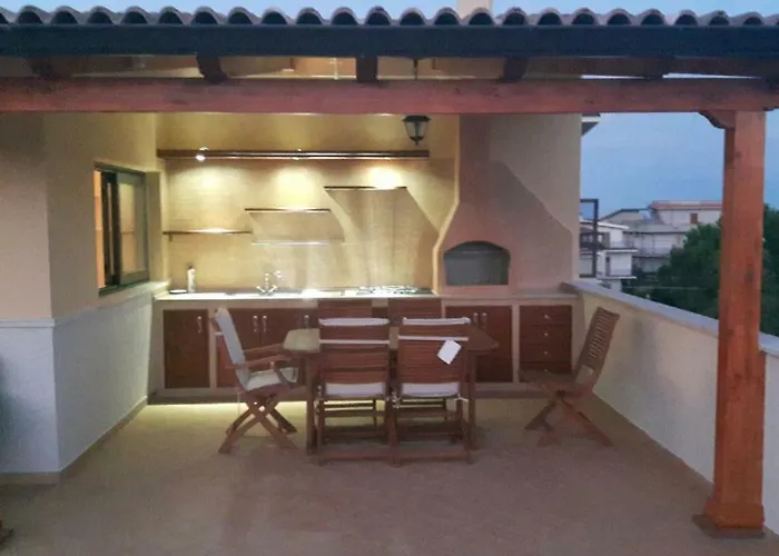 E Casa Al Castello فندق مبيت وإفطار