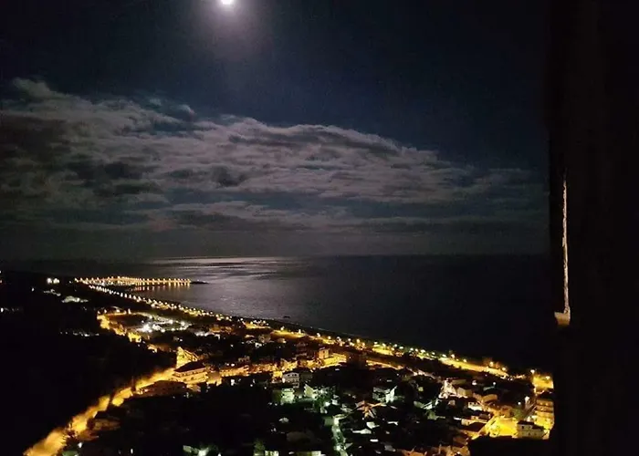 فندق مبيت وإفطار E Casa Al Castello